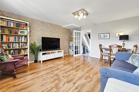2 bedroom flat for sale, Cambridge CB4