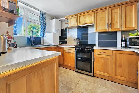 2 bedroom flat for sale, Cambridge CB4