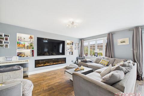 5 bedroom detached house for sale, Willow Drive, Llay, Wrexham