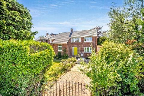 4 bedroom detached house for sale, Harlow Oval, Harrogate , Harrogate, North Yorkshire, HG2 0DS