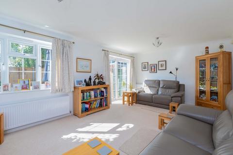 undefined, Barn Drive, Maidenhead SL6
