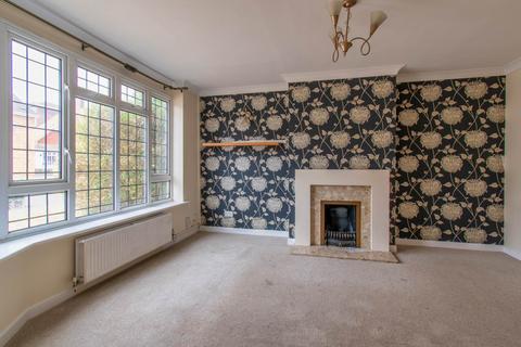 2 Avalon Road, Earley, Reading, RG6 7NS