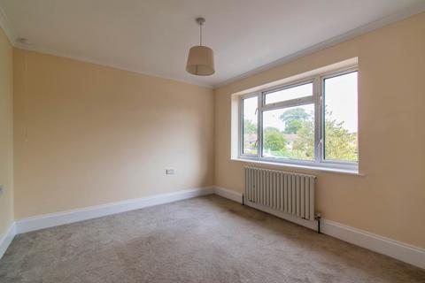 2 Avalon Road, Earley, Reading, RG6 7NS