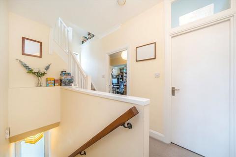 2 bedroom flat for sale, Merton Hall Road, London SW19