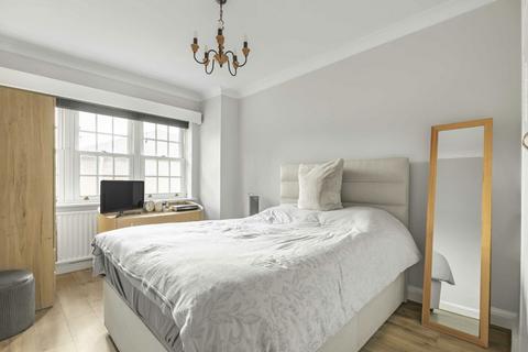 2 bedroom flat for sale, Wimbledon Park Side, London SW19