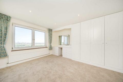 2 bedroom flat for sale, Somerset Road, London SW19