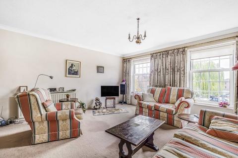 undefined, Pine Grove, London SW19