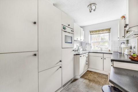 undefined, Pine Grove, London SW19