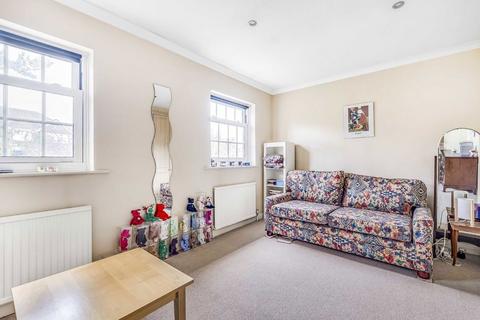 undefined, Pine Grove, London SW19