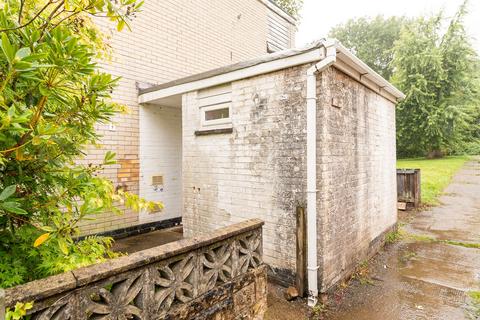 Covert Walk, Fairwater, NP44