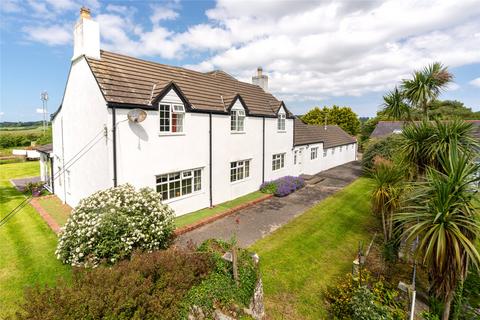 undefined, Pentraeth, Isle of Anglesey, LL75