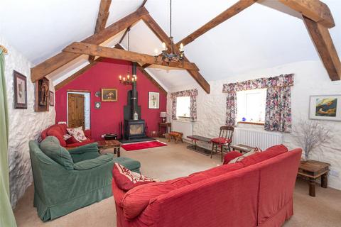 undefined, Pentraeth, Isle of Anglesey, LL75