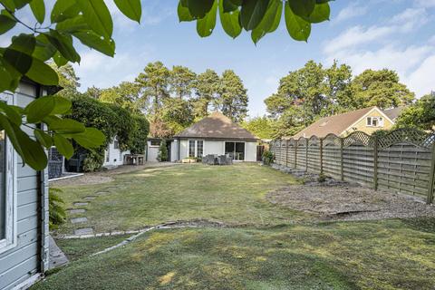 undefined, Coldharbour Lane, Surrey GU22