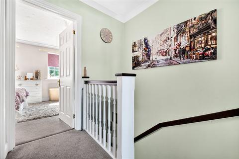 5 Cottesloe Close, Bisley, Woking, GU24 9BS