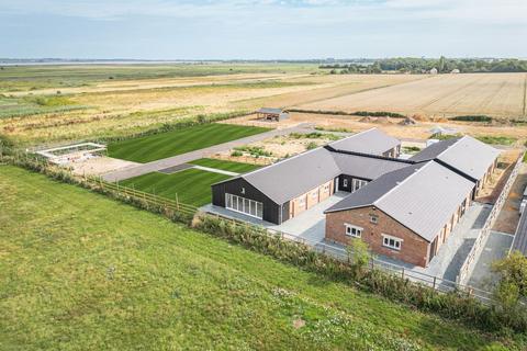 undefined, Chain Free Extensive Accommodation with Countryside Views