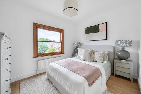 1 bedroom flat for sale, Stroud Green Road, Stroud Green, London, N4