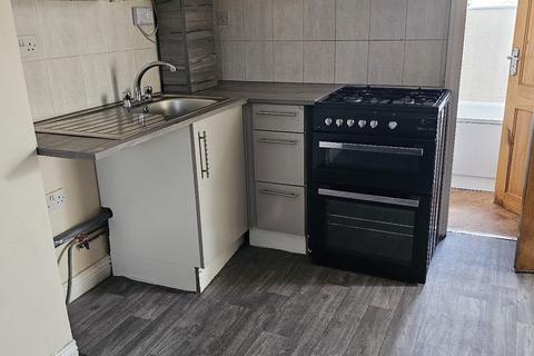 undefined, Gladstone Road, Sparkbrook B11