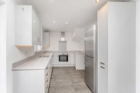 3 bedroom end of terrace house for sale, Halbutt Street, Dagenham