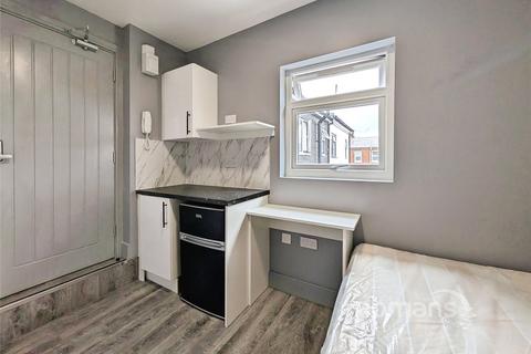 1 bedroom in a house share to rent, James Street, Reading, Berkshire, RG1