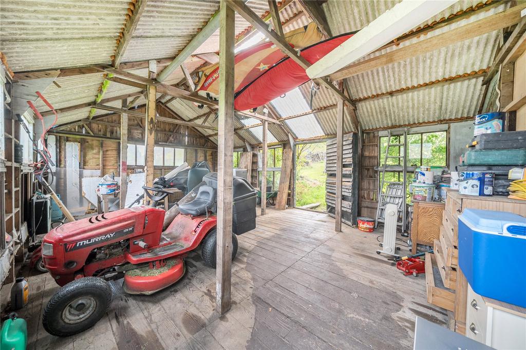 Detached Barn