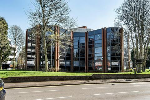 Healthcare facility to rent, 40 Vicarage Rd Birmingham B15 3EZ