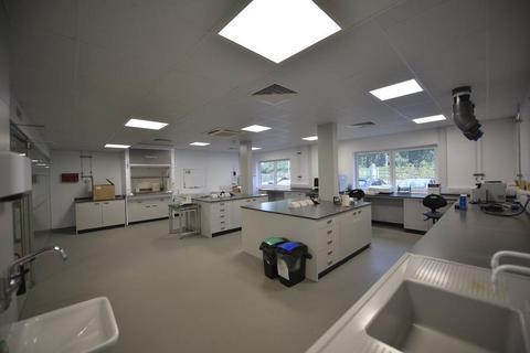 Office to rent, 1 Crewe Rd Manchester M23 9BE