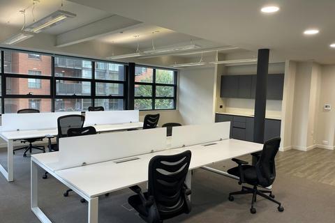 Office to rent, 2 Commercial St Manchester M15 4RQ