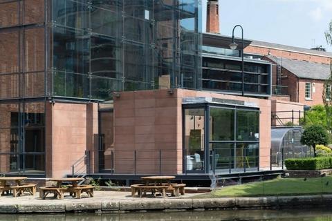 Office to rent, 21 Castle St Manchester M3 4LZ