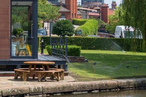 Office to rent, 21 Castle St Manchester M3 4LZ