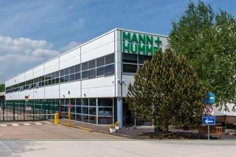 Warehouse to rent, Hilton Cross Featherstone WV10 7QZ