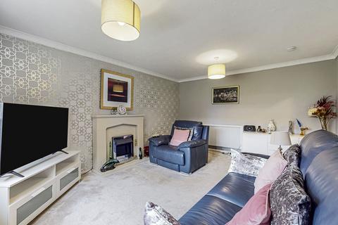 19 Bernard Path, Glasgow, G40 3BE