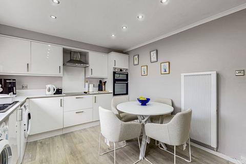 19 Bernard Path, Glasgow, G40 3BE