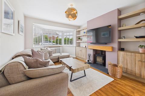 16 Arkley Close, Brough, HU15 1EL