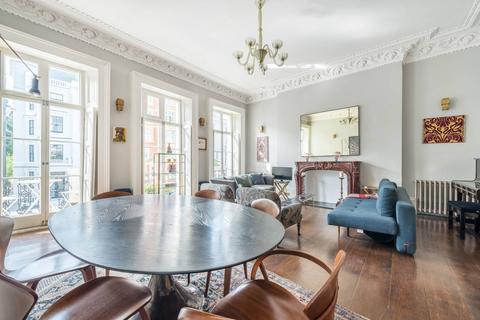 1 bedroom flat for sale, Kensington Park Gardens, Notting Hill, London, W11