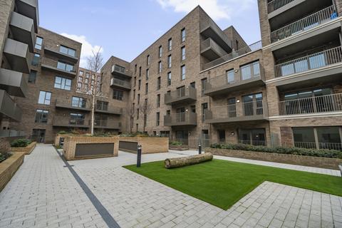 3 bedroom apartment to rent, 2 Gallions Road, Beckton E16