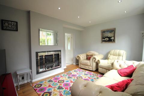 9 Comrie Walk, Manchester, M23 2QF