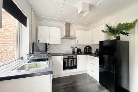 3 bedroom end of terrace house for sale, Tickford Street, Newport Pagnell MK16