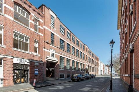 Office to rent, 40 St Pauls Sq Birmingham B3 1FQ