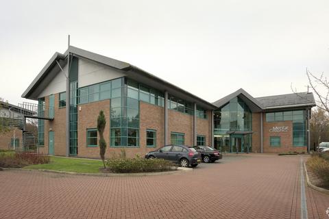 Office to rent, Stuart Rd Altrincham WA14 5GL