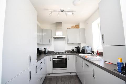 2 bedroom apartment for sale, Parrott Court, Bletchley, Milton Keynes