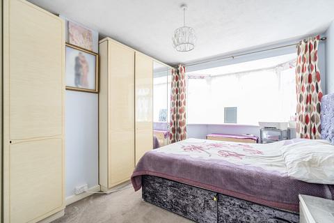 3 bedroom end of terrace house for sale, Air Balloon Road, Somerset BS5