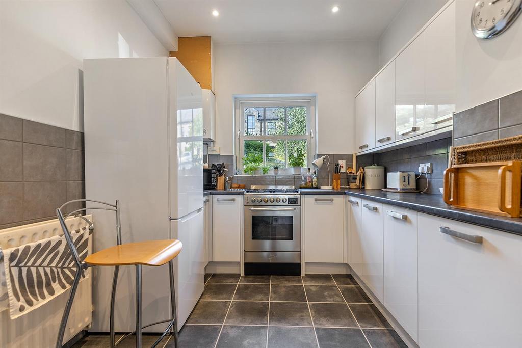 6 Hallow Meadow Mews, Sheffield  05 297.png