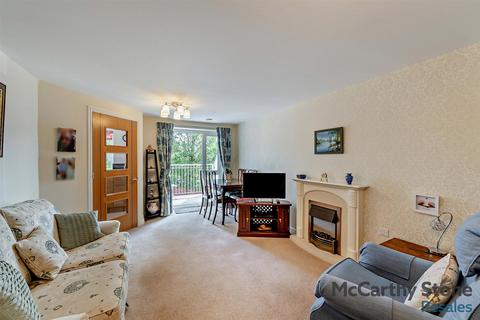 1 bedroom apartment for sale, Dukes Court, Bulford, Wellington