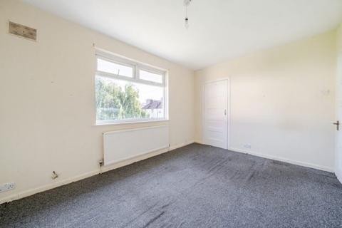 7 Moat Place, London, W3 0AT