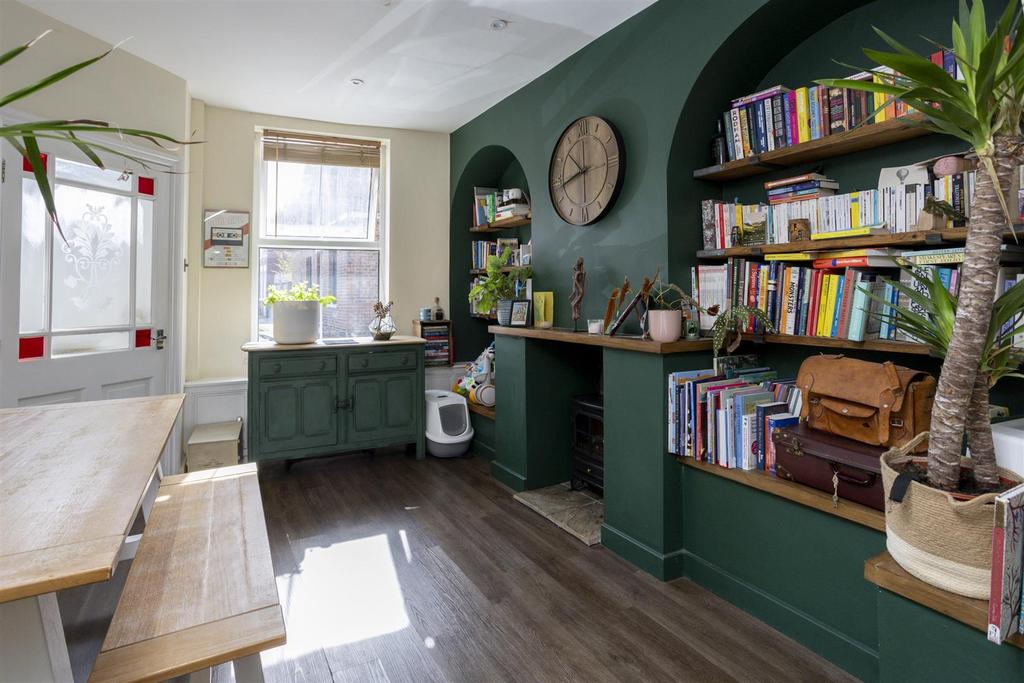 63 Lincoln Street 5.jpg