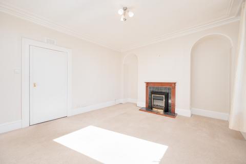 10 Chestnut Row, Aberdeen, AB25 3SD