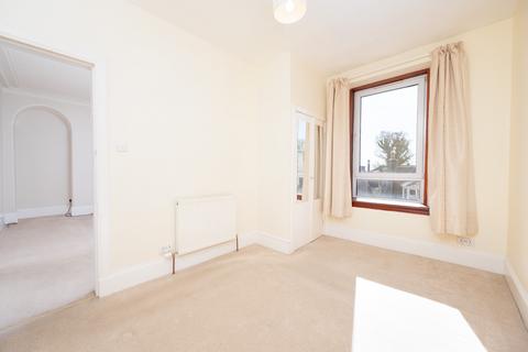 10 Chestnut Row, Aberdeen, AB25 3SD