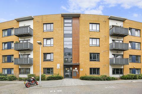 3 bedroom flat for sale, Little Cottage Place, SE10