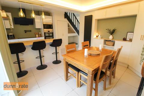 11 Brompton Drive, Stoke-on-trent, ST2 7JS