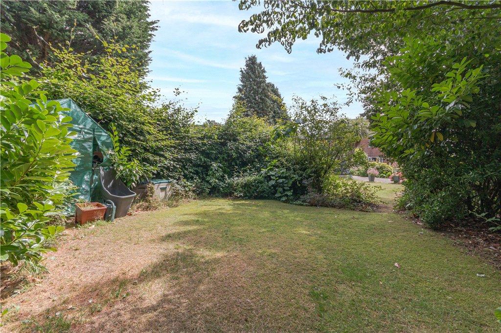 Lawned Garden